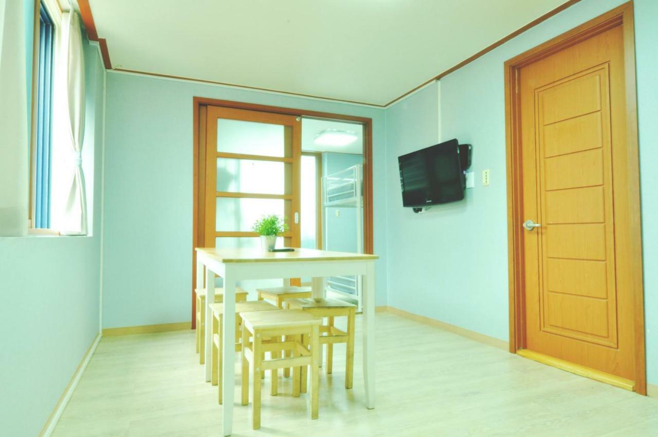 Hostel Myeongdong Rooftop Seoul