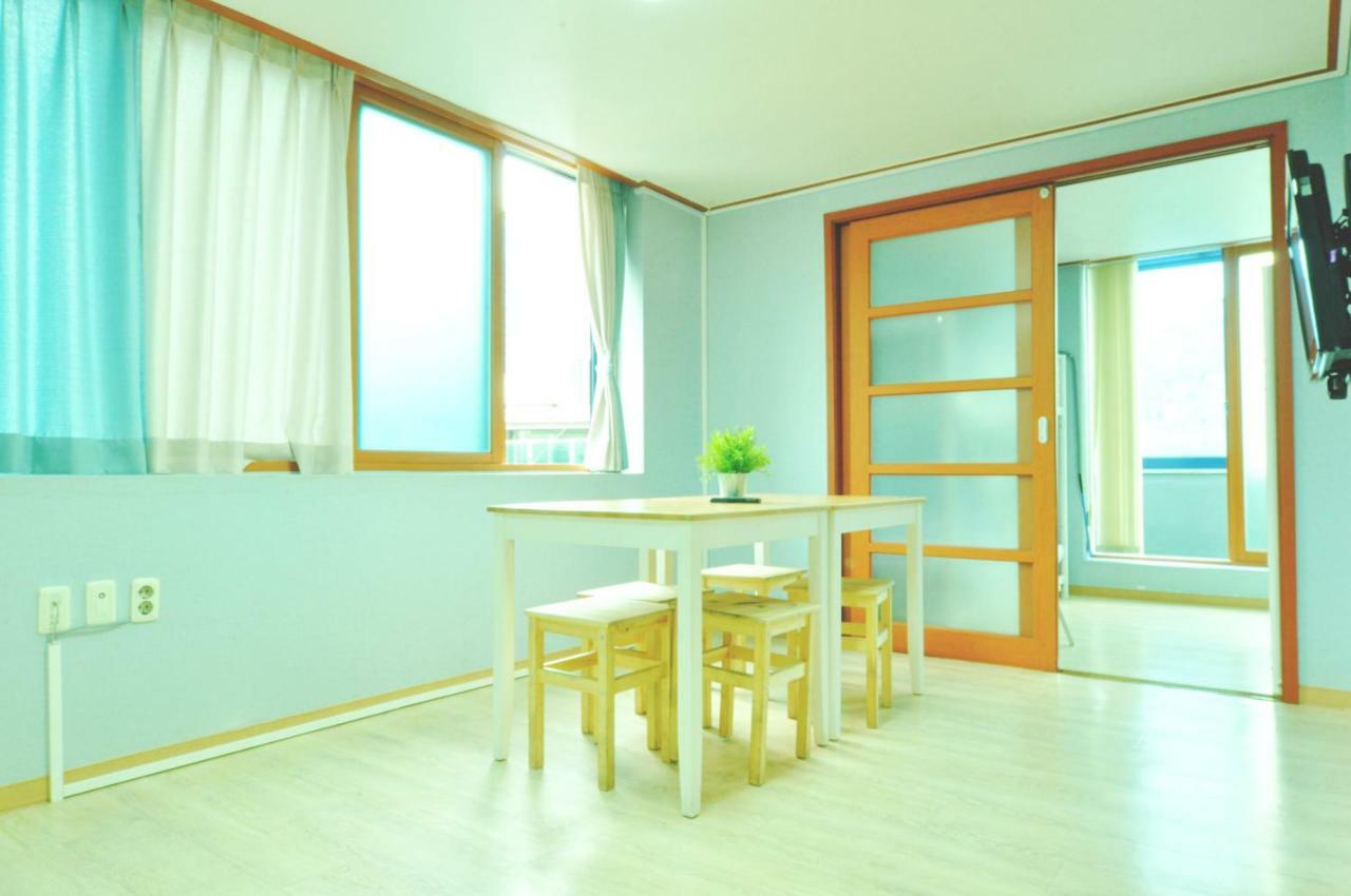 Myeongdong Rooftop Hostel *